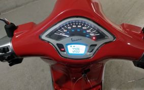 VESPA PRIMA BEIGE RA125 M8210