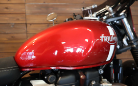 TRIUMPH  TRIUMPH  STREET  TWIN  2017 DAD74G