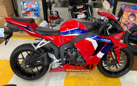 HONDA CBR600RR 2022 PC40