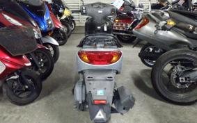 YAMAHA AXIS 125 TREET 2005 SE53J