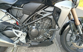 HONDA CB250R MC52