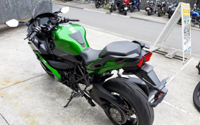 KAWASAKI NINJA H2 SX SE 2024 ZXT02P