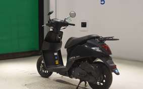 SUZUKI ﾚｯﾂ CA4AA