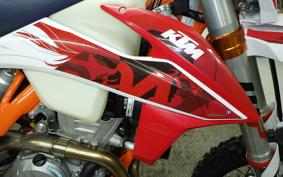 KTM 350 EXC F SIXDAYS 2022