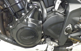 TRIUMPH STREET TRIPLE 85 2016