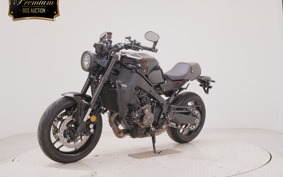 YAMAHA XSR900 2025