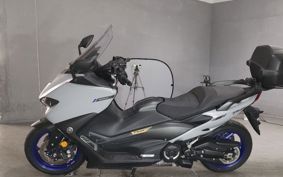 YAMAHA T-MAX 560 SJ19J