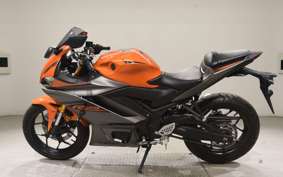 YAMAHA YZF-R25 A 2018 RG74J