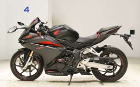 HONDA CBR250RR A MC51