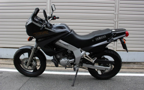 YAMAHA TDR125 E041