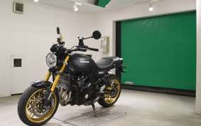 KAWASAKI Z900RS SE 2025 ZR900K