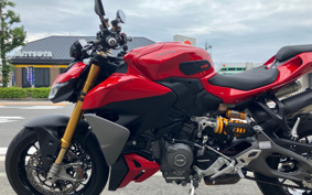 DUCATI STREET FIGHTER V2S 2025 3000