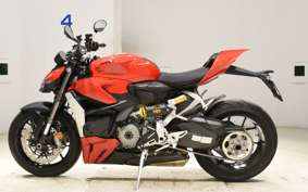 DUCATI STREETFIGHTER V2 2023
