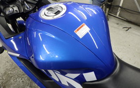 SUZUKI GIXXER 250 SF