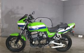 KAWASAKI ZRX1200 R ZRT20A