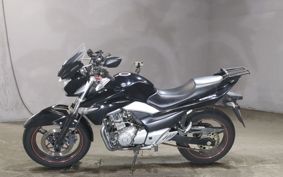 SUZUKI GSR250 GJ55D