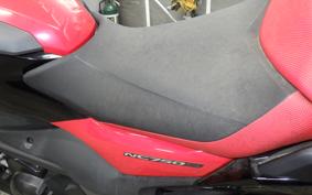 HONDA NC750S 2016 RC88