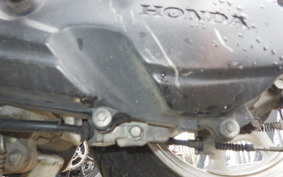 HONDA TACT-4ﾍﾞｰｼｯｸ AF79