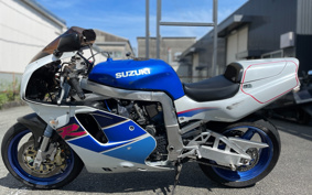 SUZUKI GSX-R750 1994 GR7BC