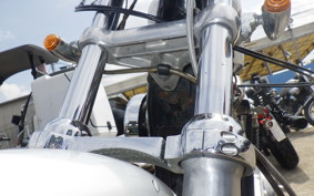 HARLEY XLH883
