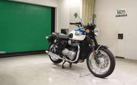 TRIUMPH BONNEVILLE T100 2016