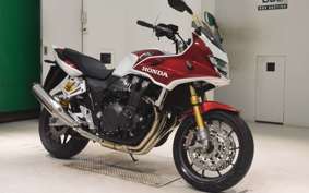 HONDA CB1300SB SUPER BOLDOR SP 2026 SC54