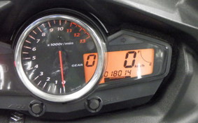 SUZUKI GSR250S