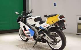 SUZUKI RGV250 Gamma VJ22A