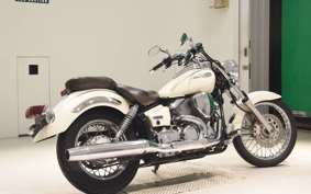 YAMAHA DRAGSTAR 250