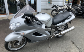 KAWASAKI ZZ1200 NINJA R 2002 20C002