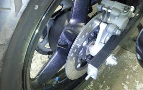 SUZUKI GSR250 2025