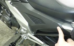 HONDA NC750X 2022 RH09