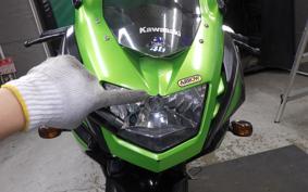 KAWASAKI Ninja 150RR