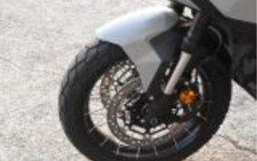 HONDA GL 1800 GOLD WING TOUR DCT 2021 SC79