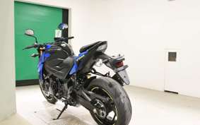 SUZUKI GSX-S750 2023