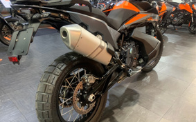 KTM 890 ADVENTURE	 2024 TS640