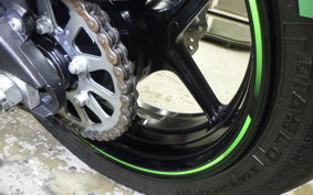 KAWASAKI NINJA ZX-6R A 2015