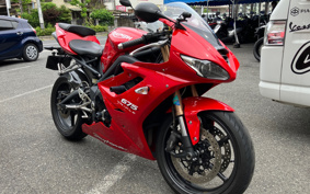 TRIUMPH DAYTONA 675 2011 TMD106