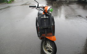 SUZUKI LET`S4 CA45A