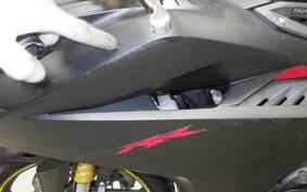 HONDA CBR250RR 2001 MC51