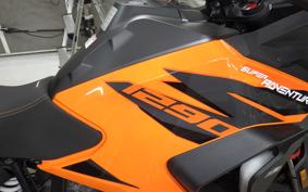 KTM 1290 SUPER ADVENTURE S 2022