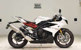 TRIUMPH DAYTONA 675 R 2015