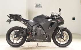 HONDA CBR600RR 2024 PC40