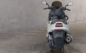 YAMAHA MAJESTY 125 SE27