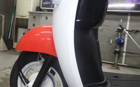 YAMAHA E-VINO SY11J