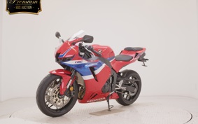HONDA CBR600RR 2025 PC40