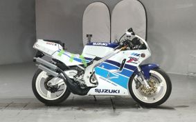 SUZUKI RGV250 VJ22A