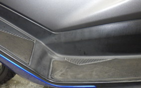 YAMAHA N-MAX SED6J