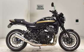 KAWASAKI Z900RS 2023 ZR900K