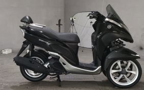 YAMAHA TRICITY 125 SE82J